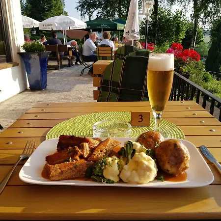 Hotel Berghof 3*