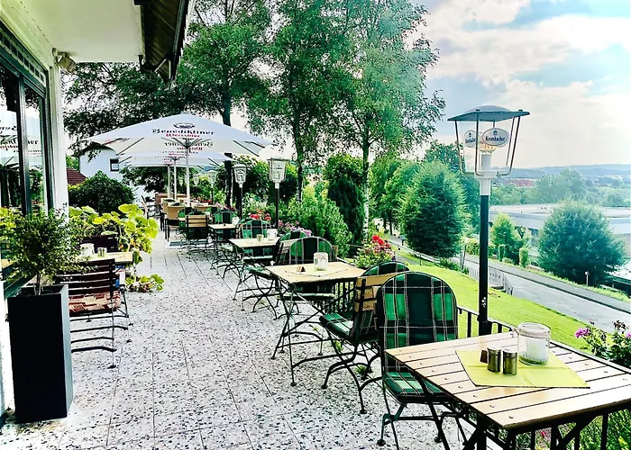 ホテル Berghof Nieheim